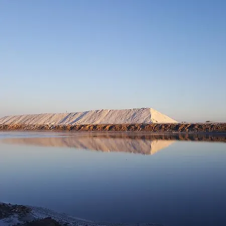 Golden Club Aparthotel 3*