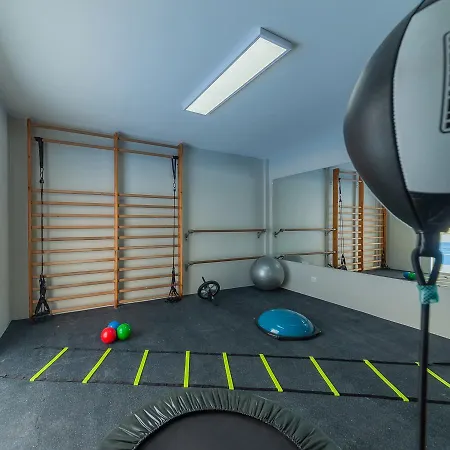 Aparthotel Golden Club 3*