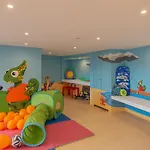 Golden Club Apartmanhotel
