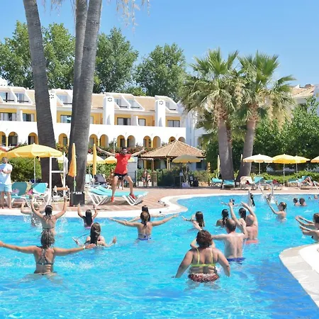 Golden Club 3*