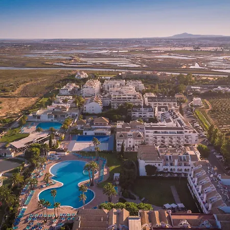Golden Club Aparthotel